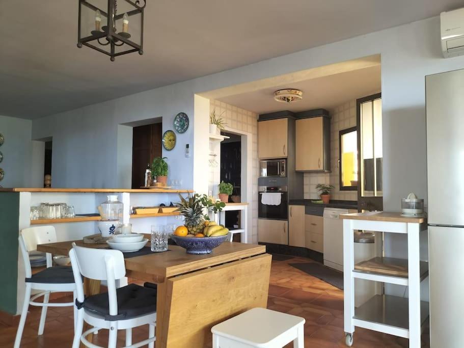Вилла Vivienda Acogedora Con Piscina Арройо-де-ла-Мьель Экстерьер фото